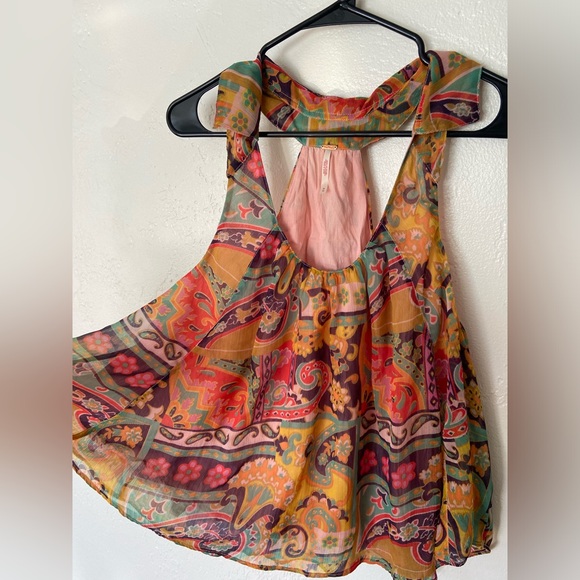 Free People Strawberry Flowy Blouse Tank Top Size M Yellow, Pink, Orange Paisley - Picture 2 of 3